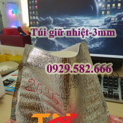 Túi xốp bạc 3mm giữ nhiệt có keo dán 