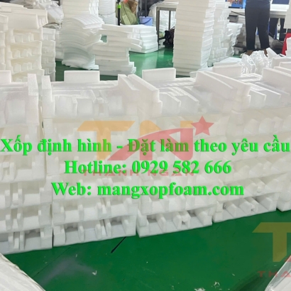 KHAY XỐP ĐỰNG ĐỒ TRANG ĐIỂM - XỐP PE FOAM ĐỊNH HÌNH ĐẶT LÀM THEO NHU CẦU 
